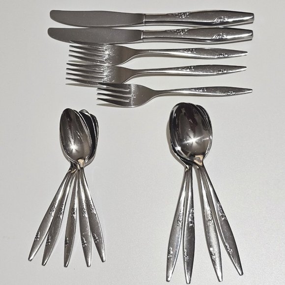 14 Oneida Ltd Rose Duet Mixed Piece Set spoon fork knife USA vintage - Picture 2 of 11